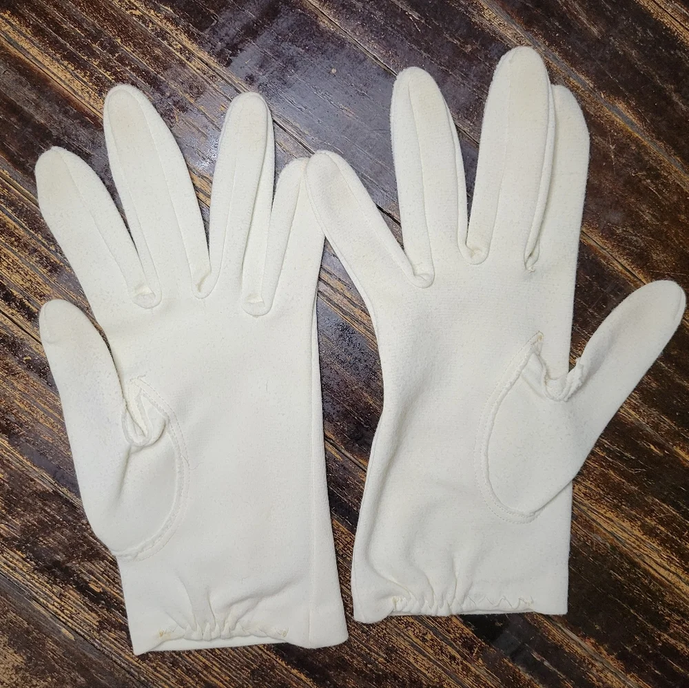 vintage 1940s elegant cream gloves - Picture 2 of 4
